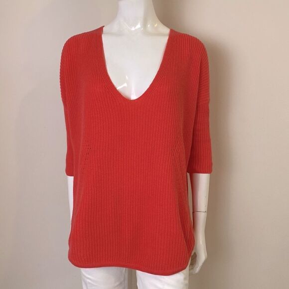 Express Sweater Salmon with Dropped Shoulder Work or Weekend Size Medium - Picture 4 of 9